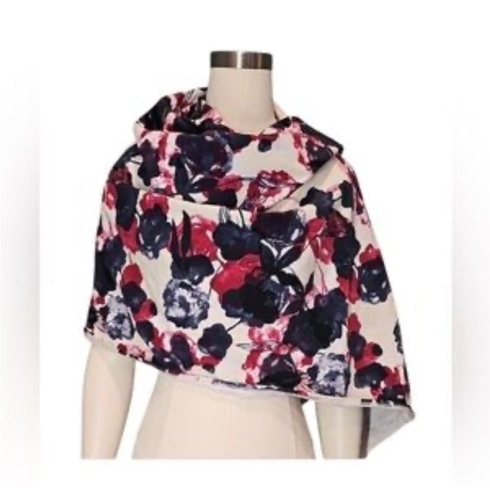 lululemon athletica Vinyasa Floral Scarf - Red, Blue, and Cream